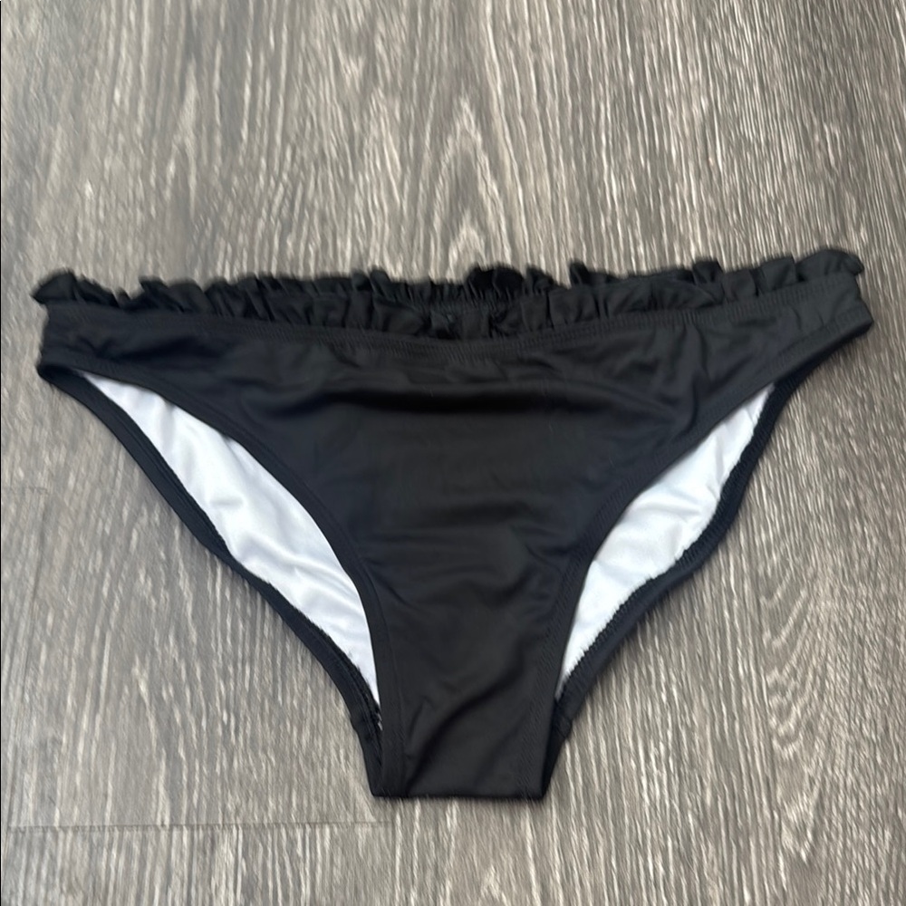 Black Ruffle Bikini Bottom by MSC Mainstreet Collection New with Liner